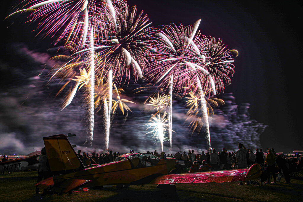 Oshkosh Air Show 2024 Live Domini Petronella