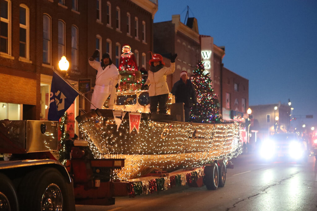 KFIZ Christmas Parade Float Winners Announced KFIZ NewsTalk 1450 AM