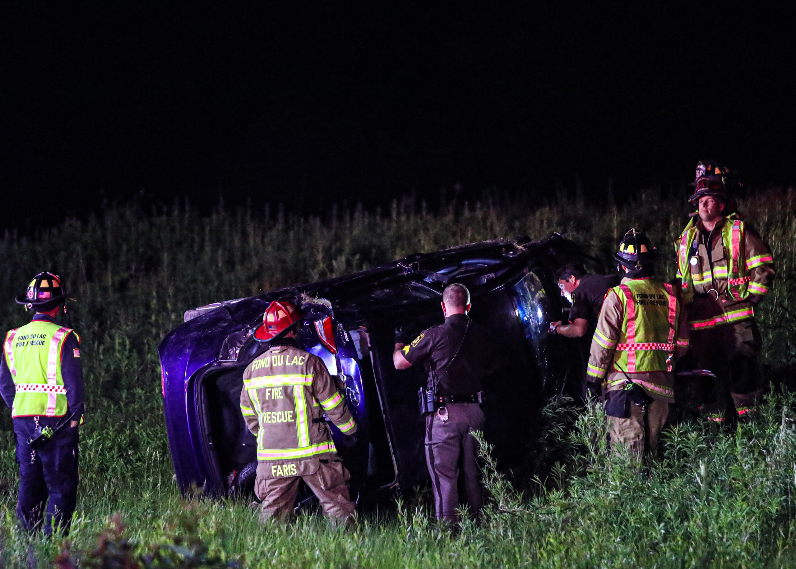 Vehicle Crashes While Attempting To Elude Fond Du Lac County Sheriffs Officers Kfiz News Talk 6809