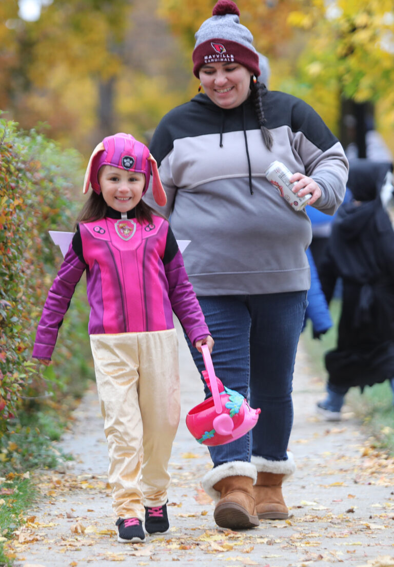 PHOTOS Trick Or Treating Fond du Lac 2023 KFIZ NewsTalk 1450 AM