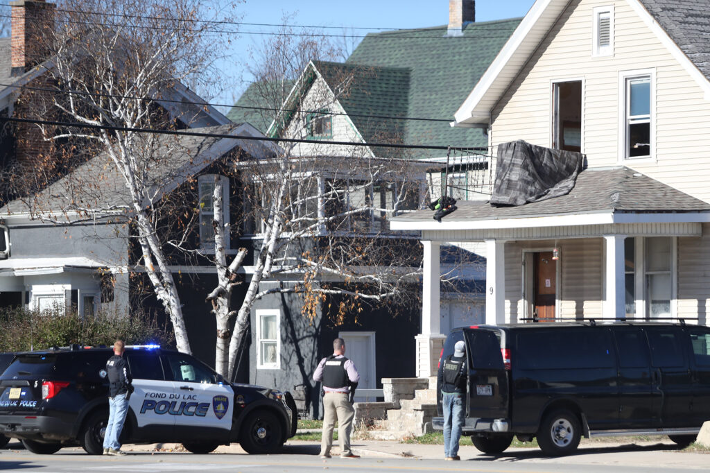 Multiple People Taken Into Custody During Narcotics Search Warrant In Fond Du Lac Kfiz News 2480