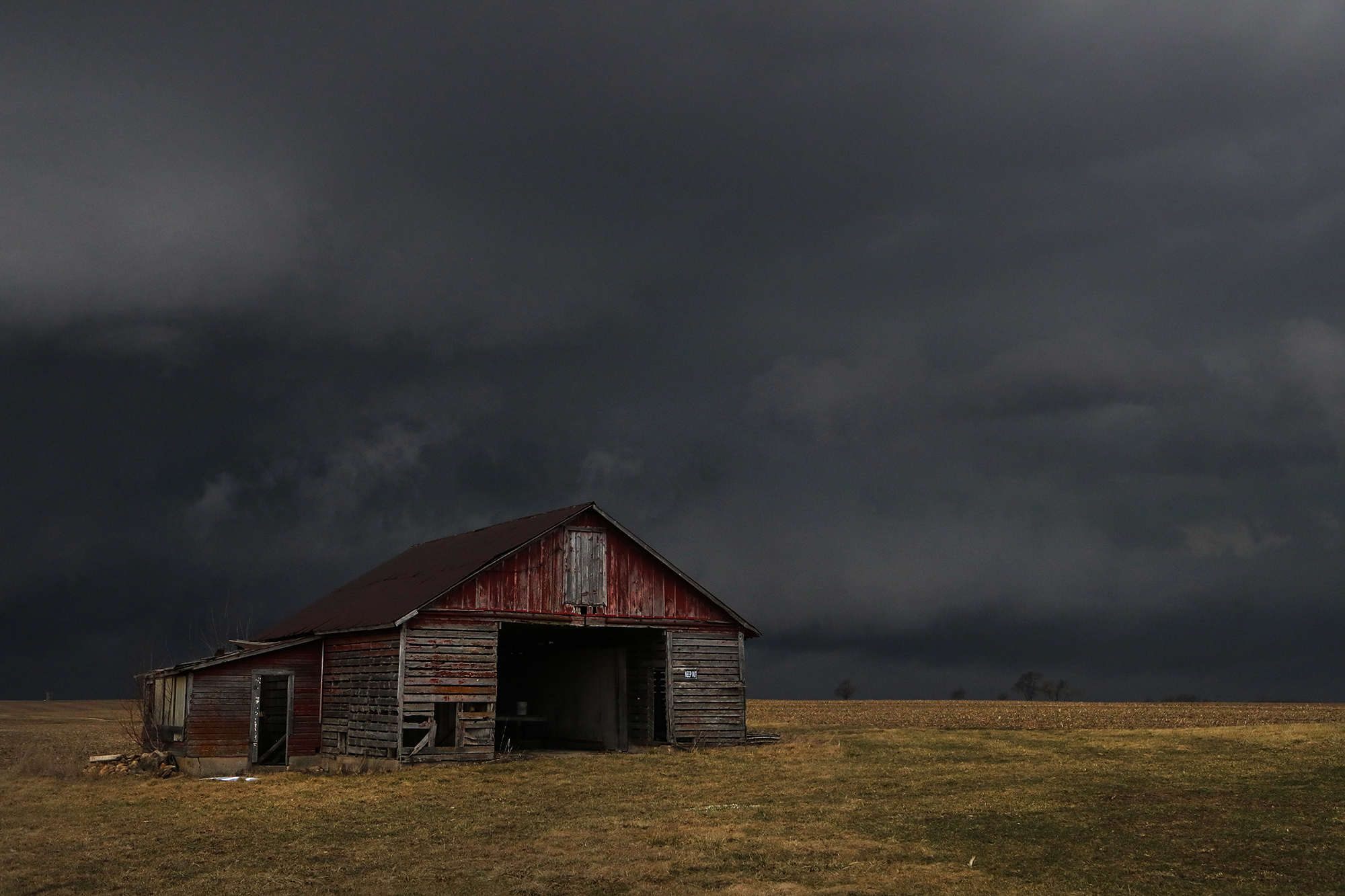 Kfiz News Directormeteorologist Tracked Severe Weather In Northern Illinois Monday Afternoon 