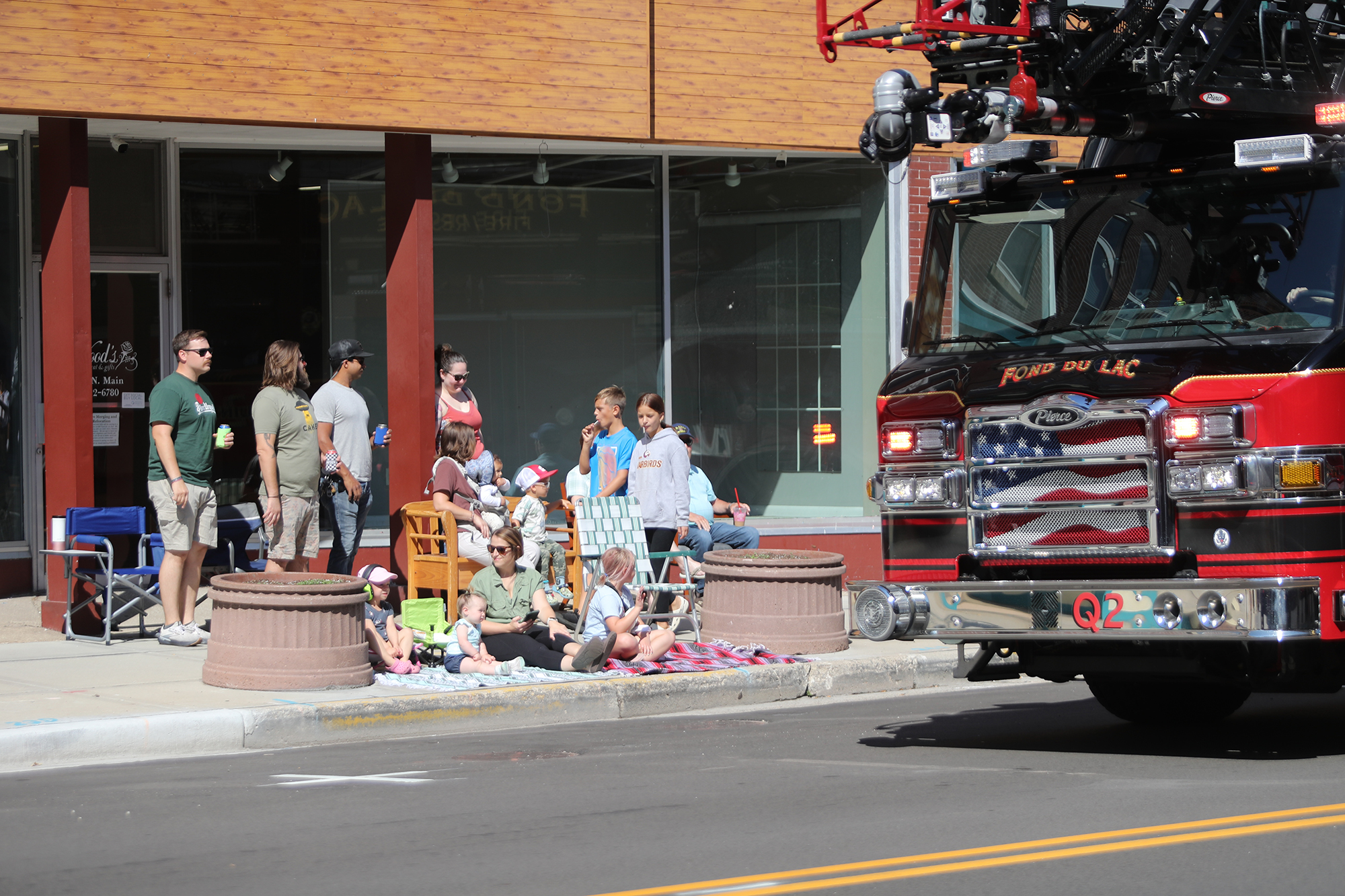 PHOTOS: Fond du Lac Labor Day parade - KFIZ News-Talk 1450 AM