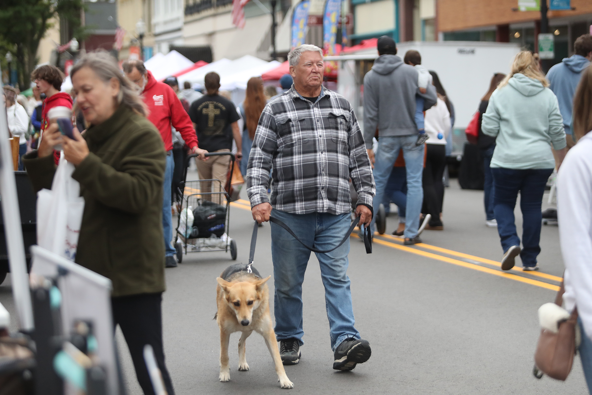PHOTOS Fond du Lac Fondue Fest 2025 - KFIZ News-Talk 1450 AM