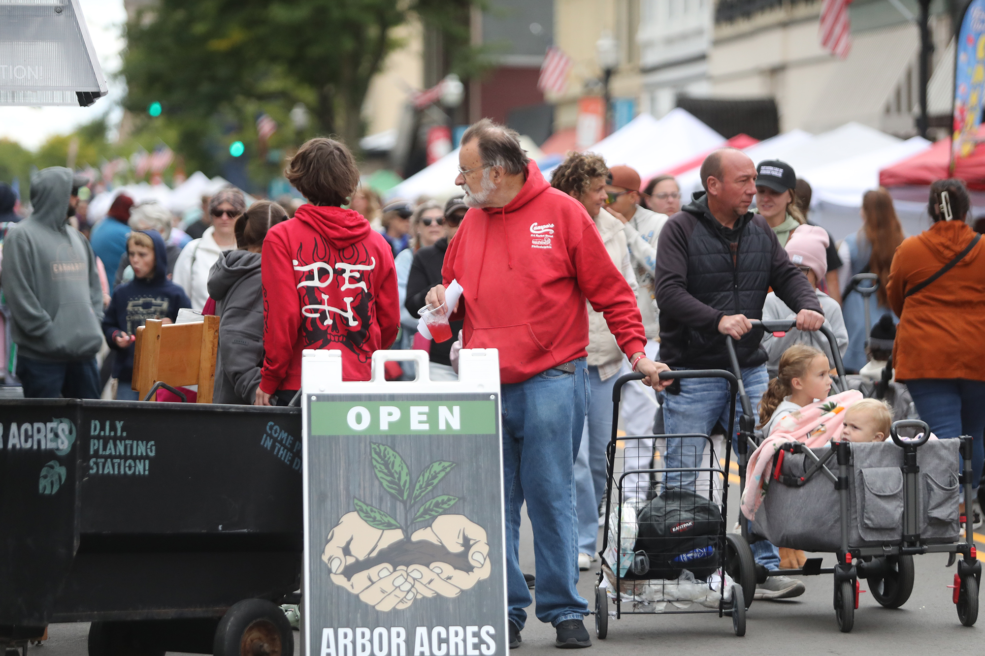 PHOTOS Fond du Lac Fondue Fest 2025 - KFIZ News-Talk 1450 AM