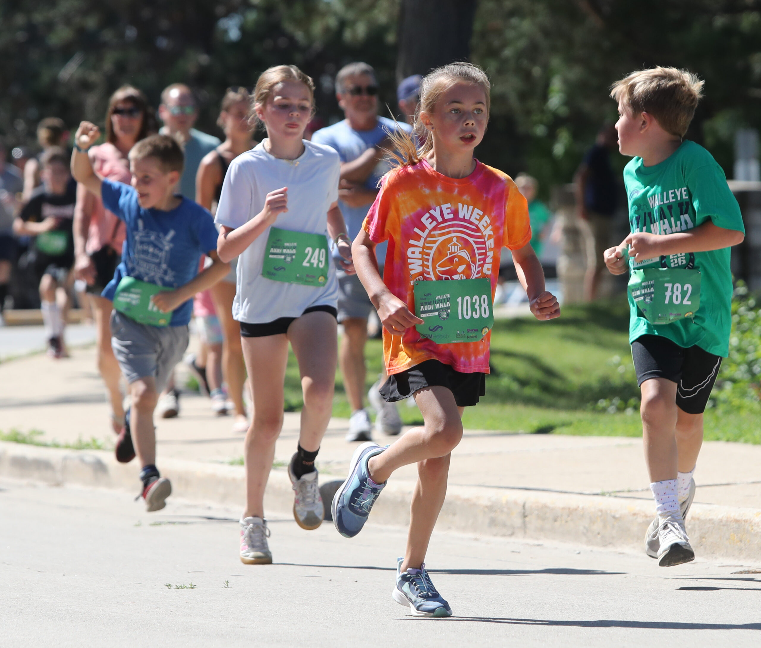 PHOTOS: Walleye Weekend 2026 kids 1 mile run - KFIZ News-Talk 1450 AM
